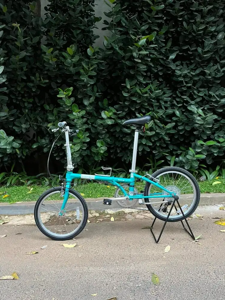 Sepeda Lipat Dahon Boardwalk D8 LIKE NEW !!!