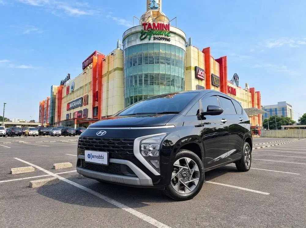 TDP RENDAH - Hyundai Stargazer 1.5 Prime Bensin-AT 2023 Hitam CHODB