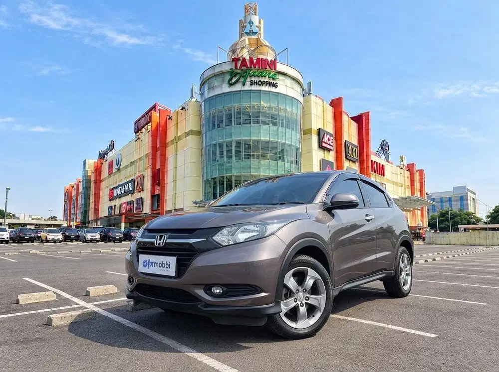 TDP RENDAH - Honda HR-V 1.5 E Bensin-AT 2018 Abu-Abu CTZTB