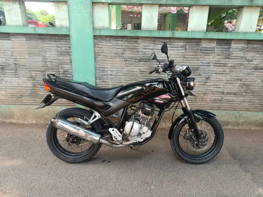Yamaha Scorpio-G 2004