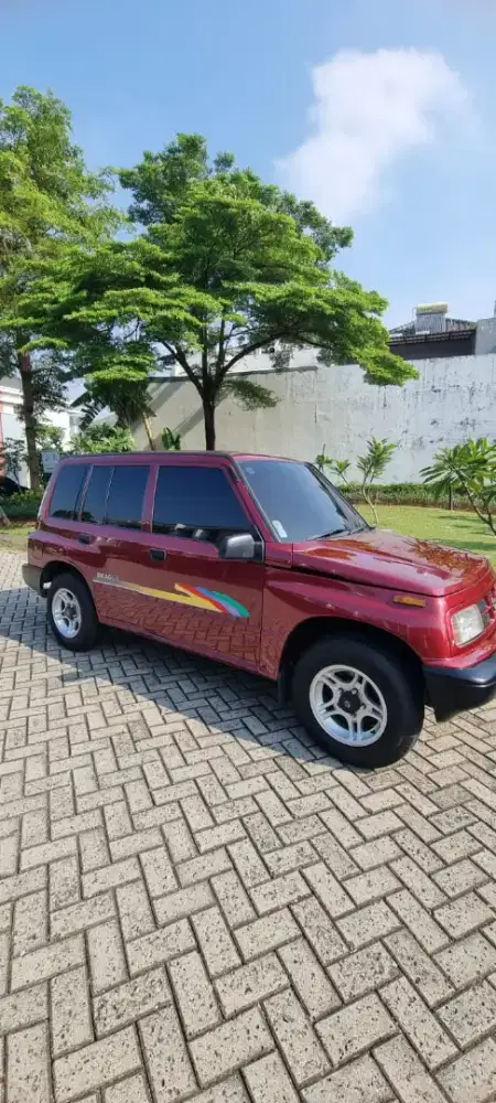Jual sidekick low km