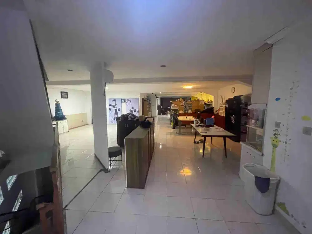 DIJUAL RUKO 3 LANTAI