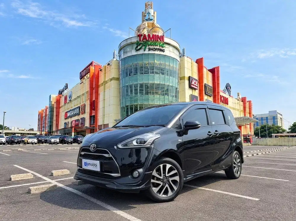 TDP RENDAH - Toyota Sienta 1.5 Q Bensin-AT 2016 Hitam CUFBB