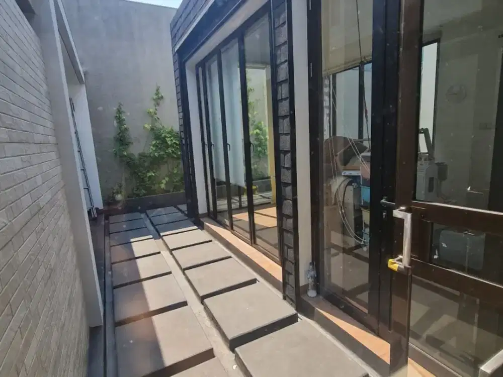 Rumah Modern di Mekarwangi cluster favorit