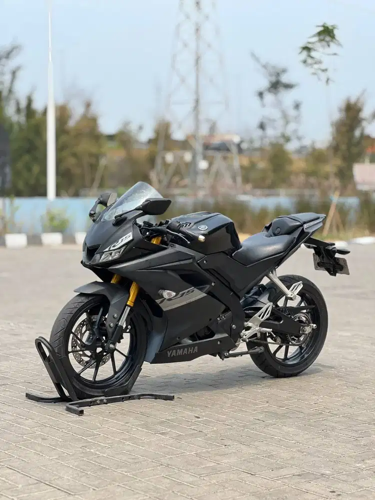 YAMAHA R15 V3 2021 HITAM KM RENDAH SIAP GASPOL