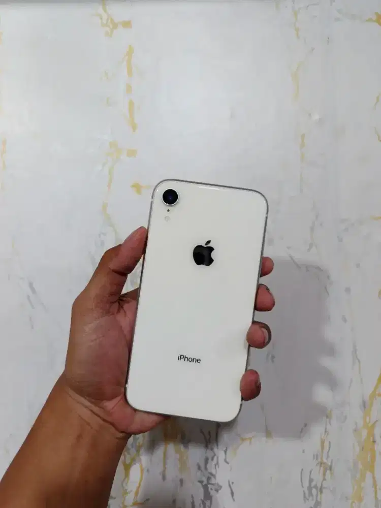 Iphone XR all provider bisa cicilan tanpa uang muka cukup bawa ktp