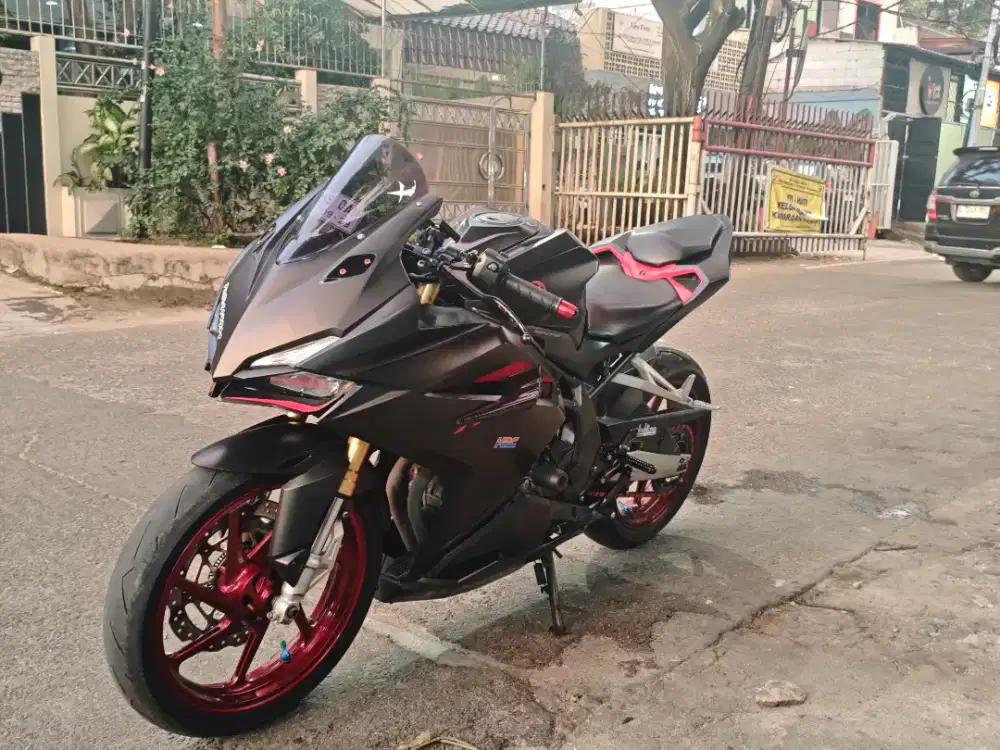CBR250RR,2016, ABS, tambahan Assist Slipper clutch