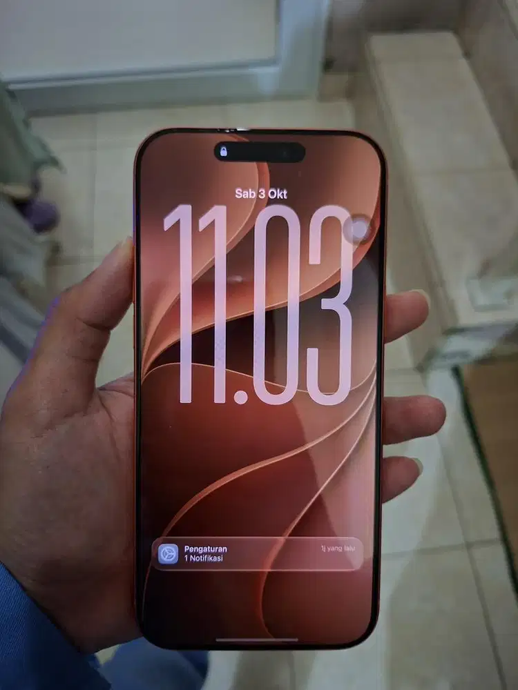 Iphone 17 pro max 256 cosmic orange