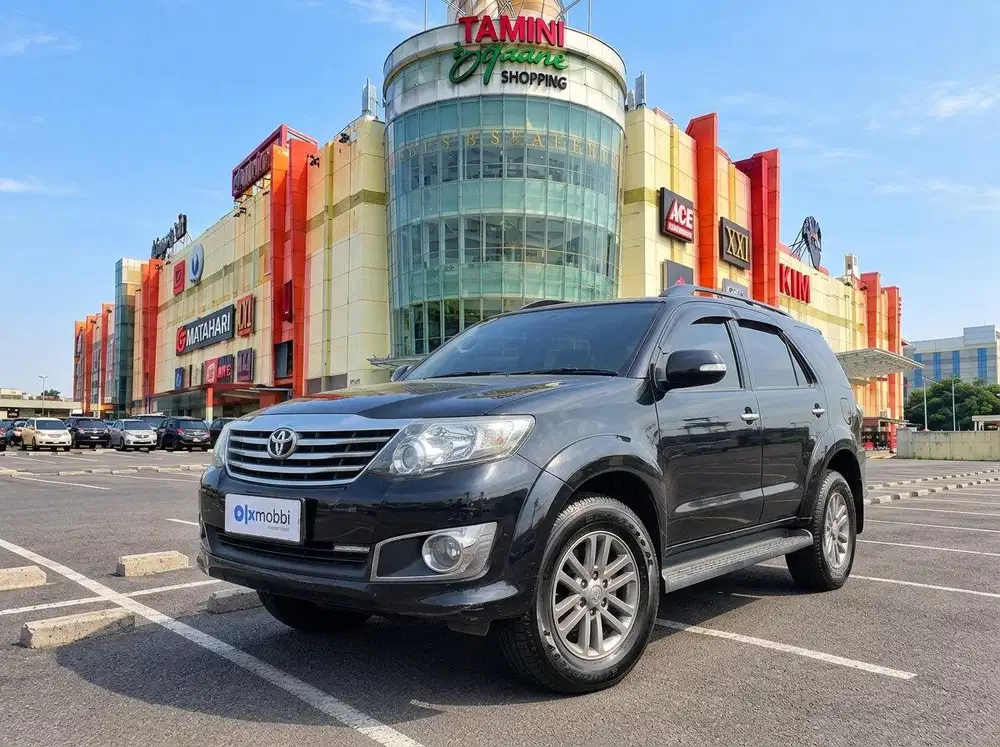 TDP RENDAH - Toyota Fortuner 2.7 G Luxury Bensin-AT 2013 Hitam CEENB