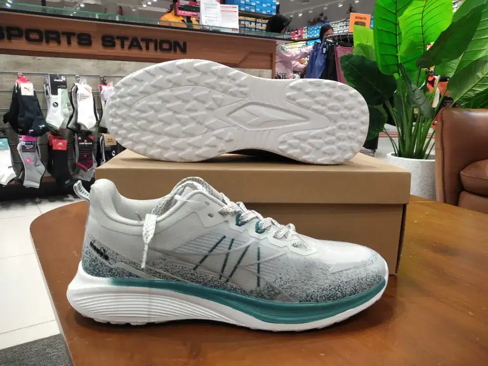 Sepatu diadora run original murah size 42