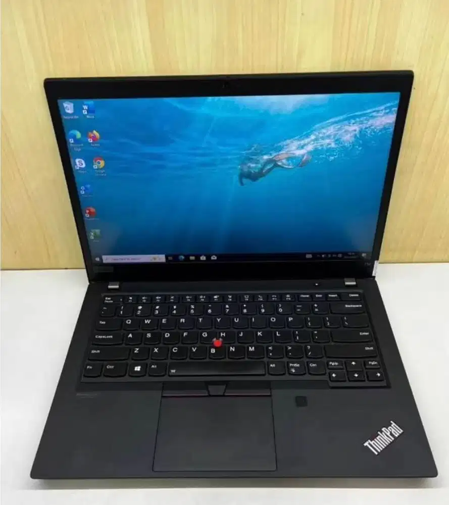 Laptop Thinkpad T14 16/256