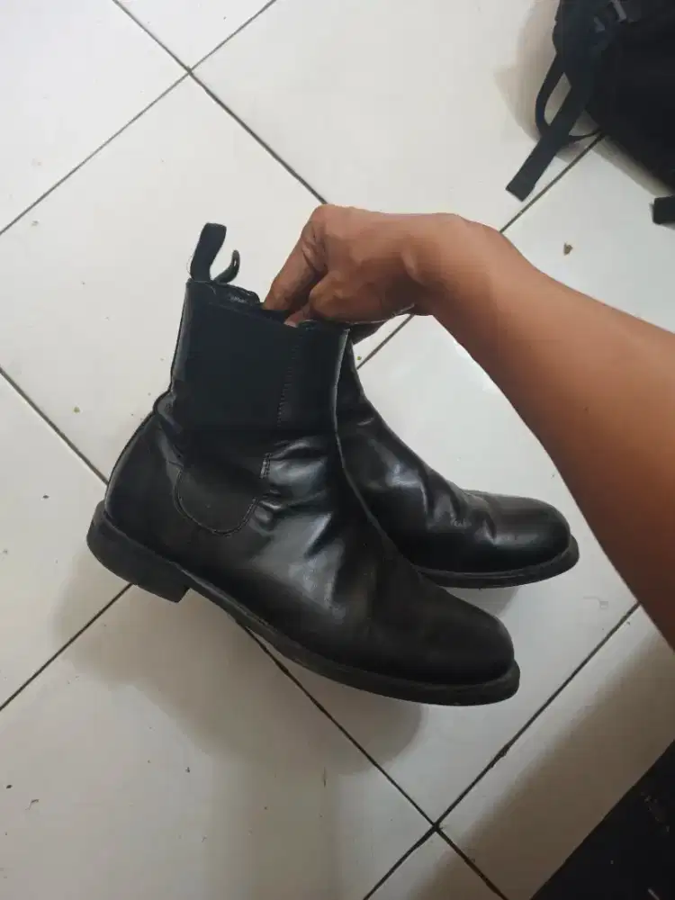 Chelsea boots kulit asli