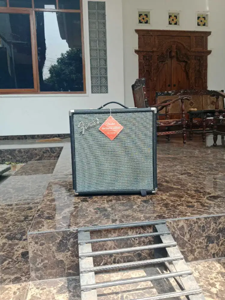 Ampli bass  fender rumble 25