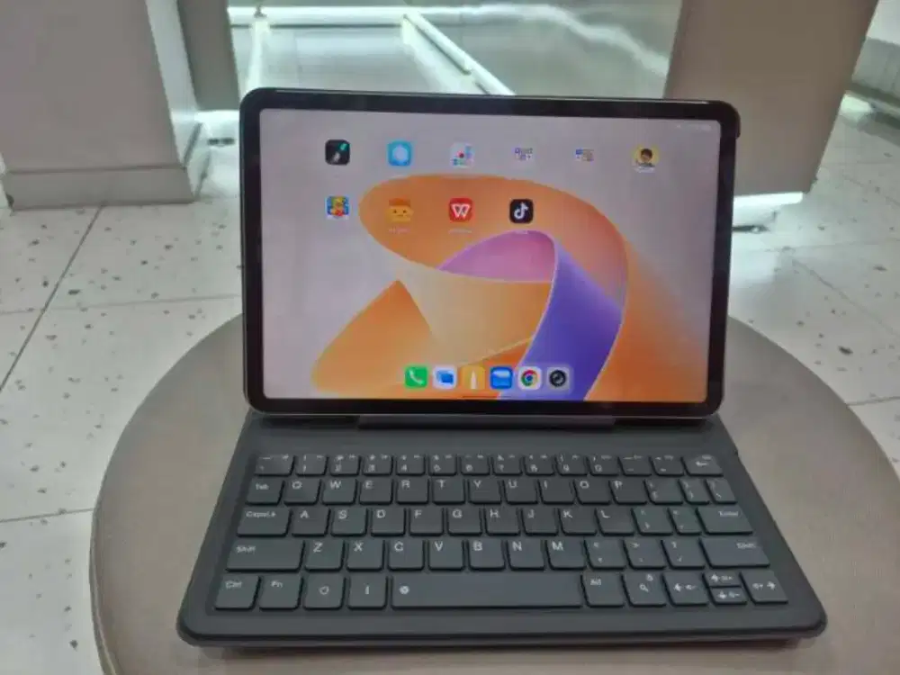 XPAD 30 PRO 8/128GB FREE KEYBOARD