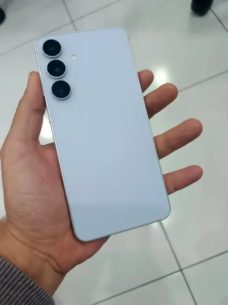 Samung s25 fe 8/256 jaringan 5G