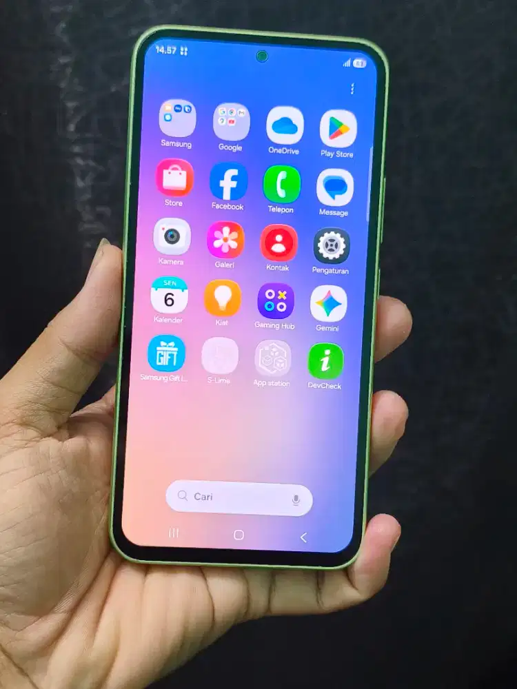 Samsung a54 5g 8+8/256 finger on layar