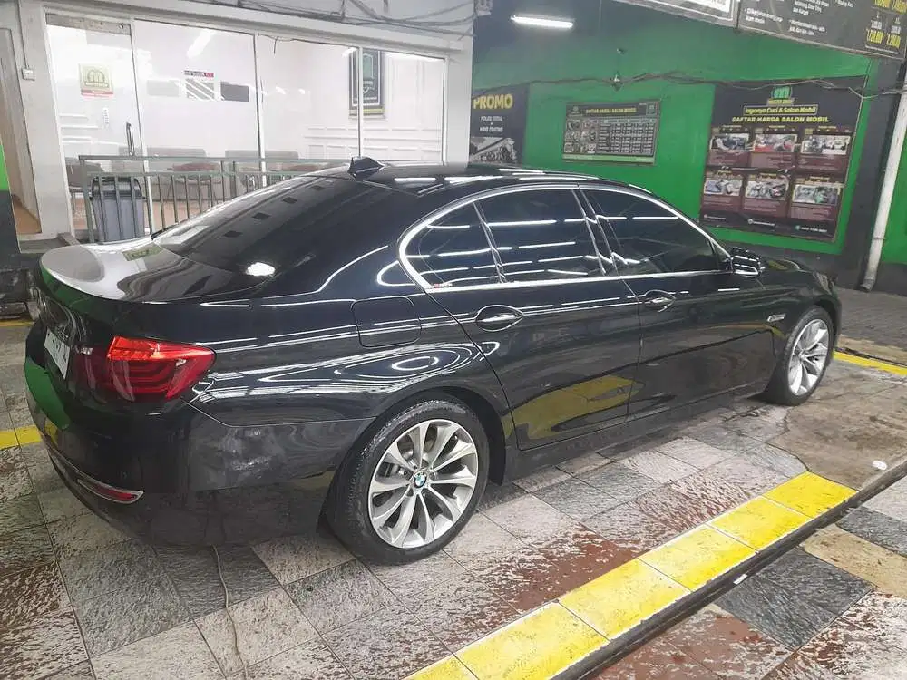 BMW 520i 2015 Bensin