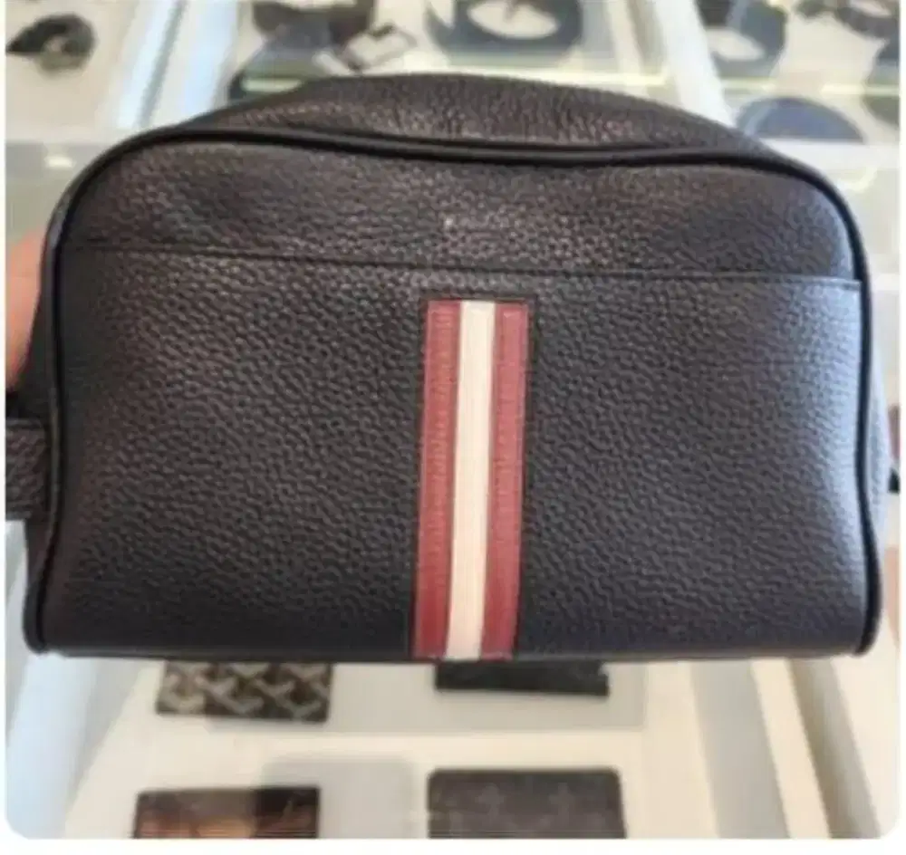 Clutch Bally like new
