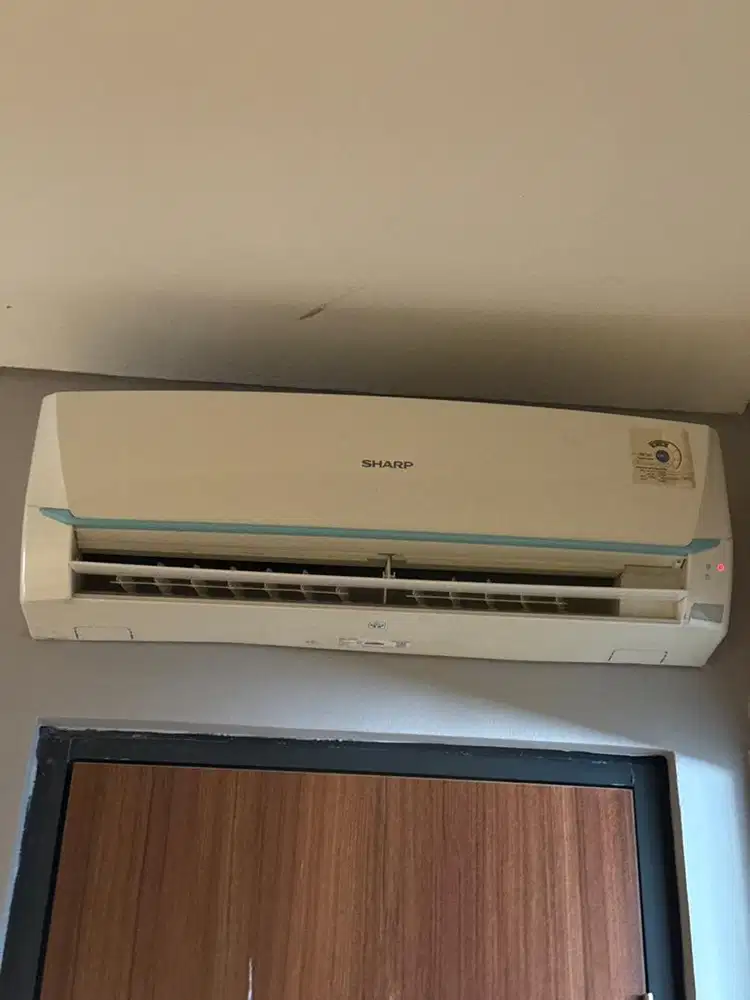 Jual ac sharp 1/2 pk bekas