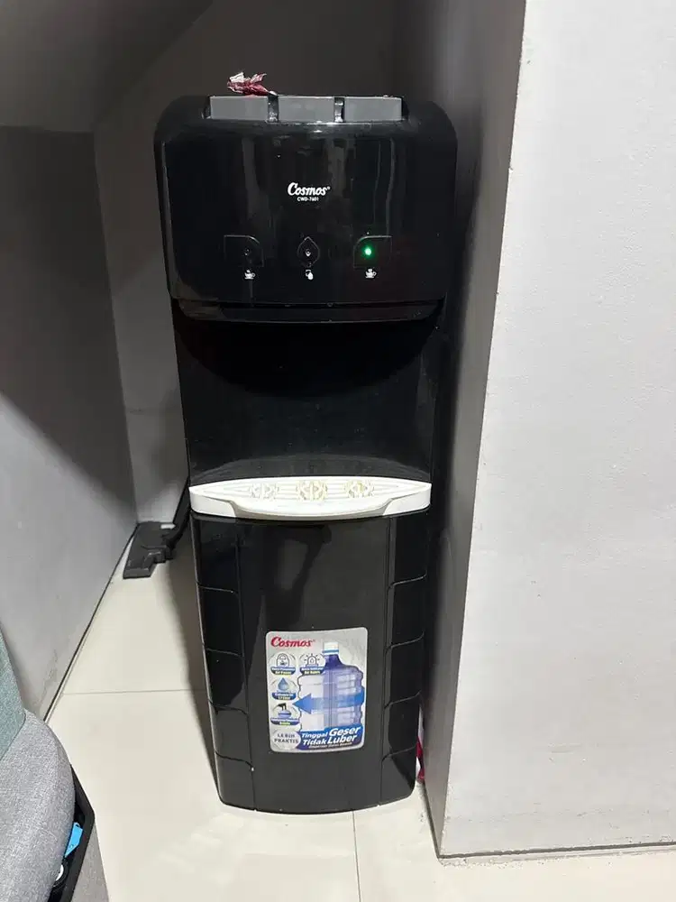 Jual dispenser bekas cosmos