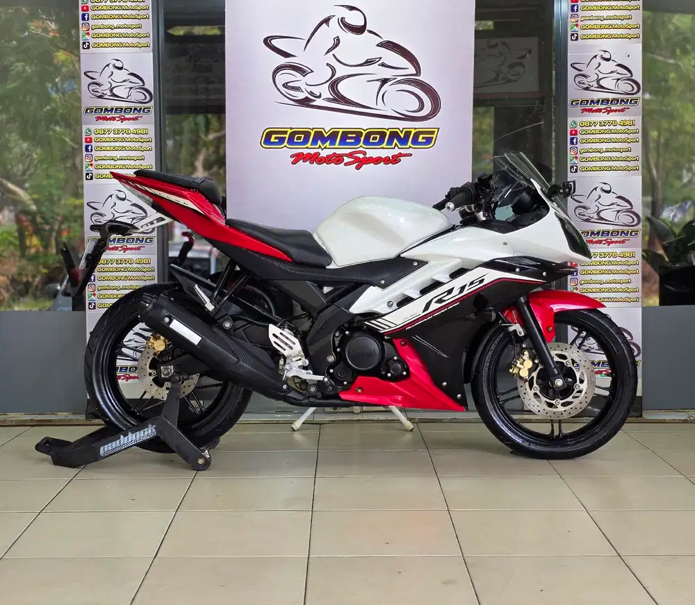 YAMAHA R15 V2 2016 ISTIMEWA