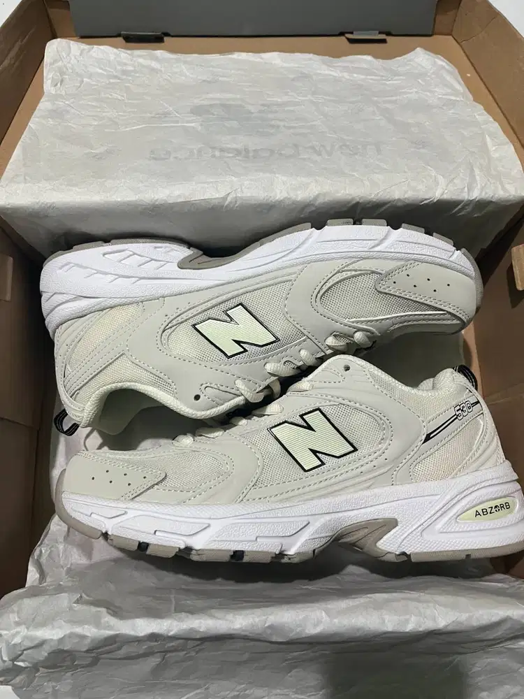 WTS!! Size 40 - Preloved NB 530 Ivory Beige