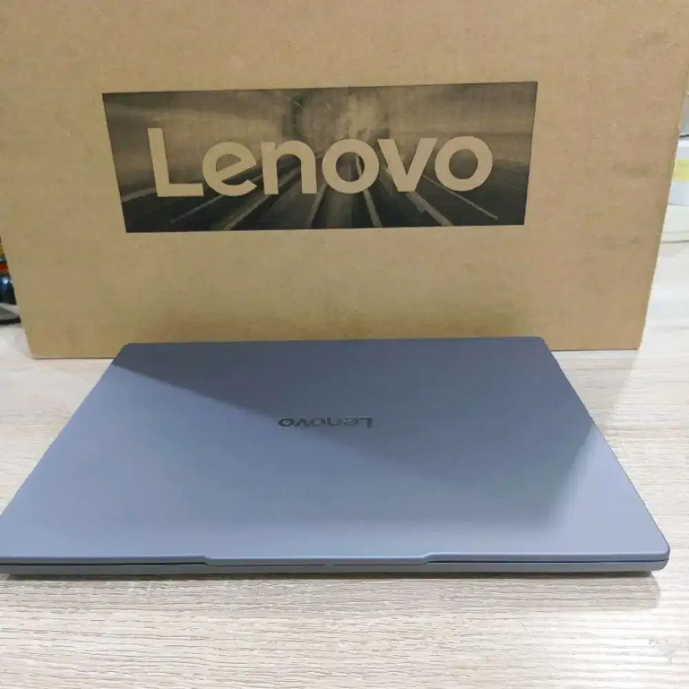 lenovo ideapad slim 5i core ultra 5 225h