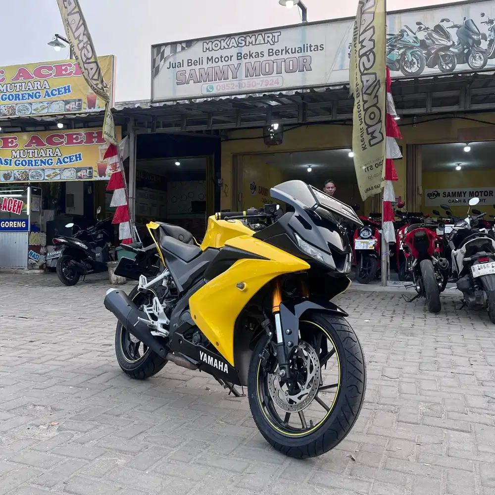 FOR SALE YAMAHA R15 V3  2019 ( SECOND LIKE NEW )