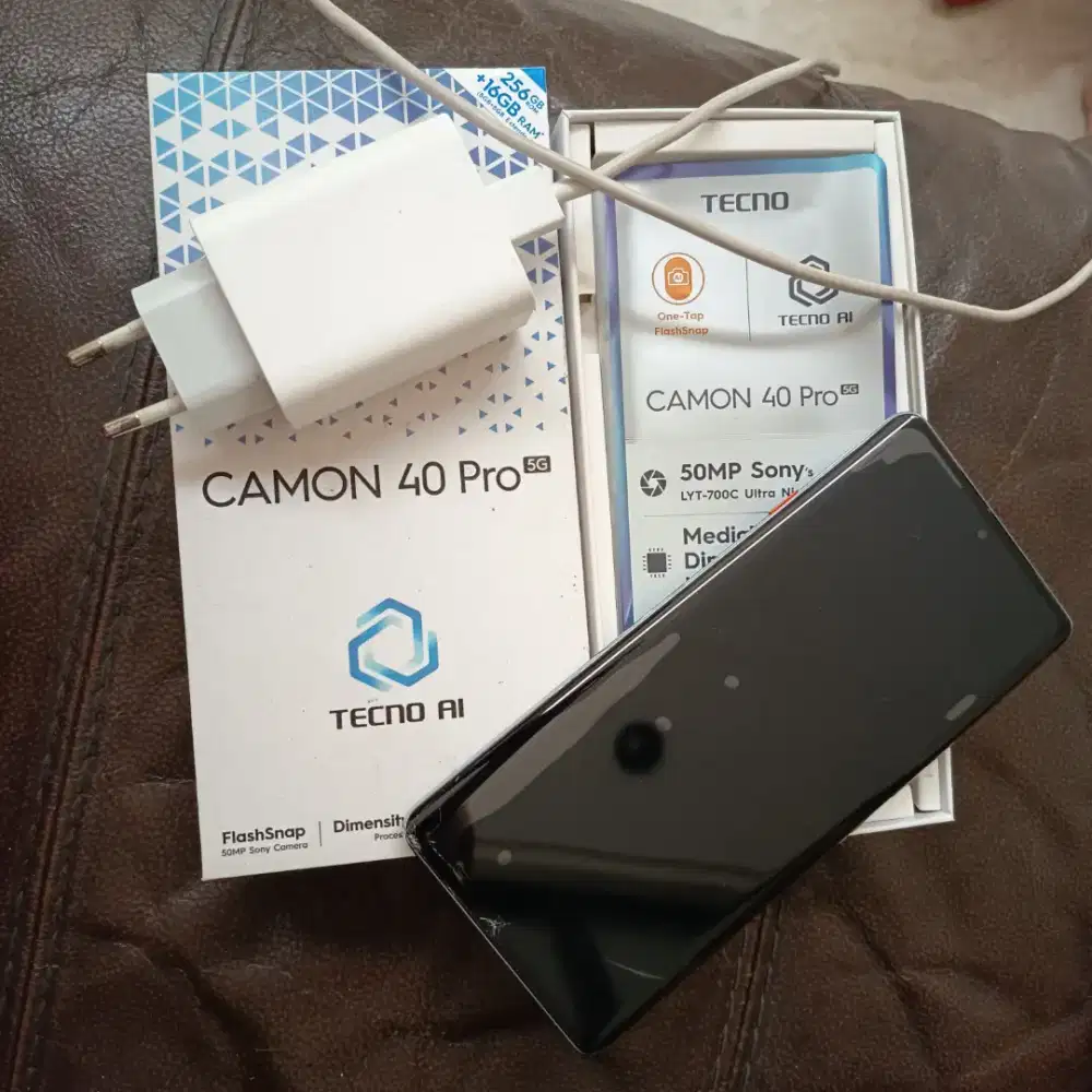 TECNO CAMON 40 PRO 8/256 bekas Pemakaian Pribadi