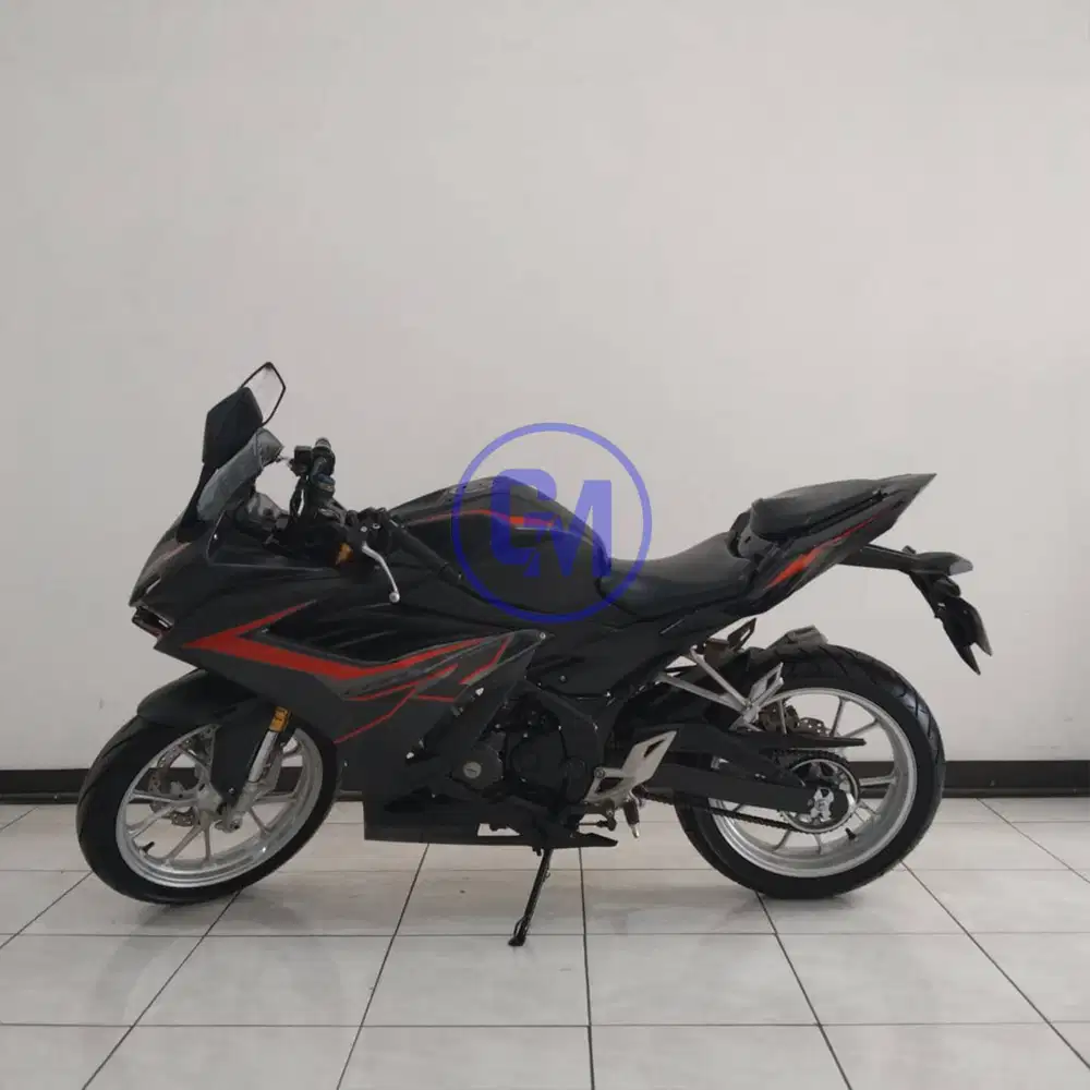honda CBR 150R tahun 2022, Cash - Kredit