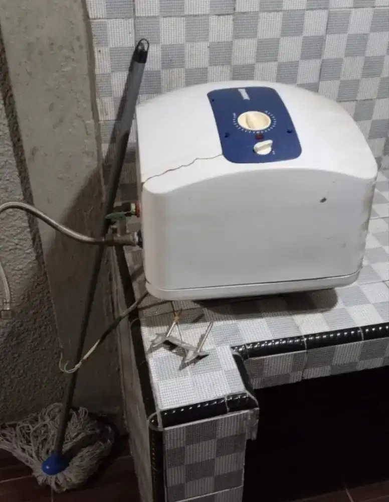 Water heater pemanas air krisbow