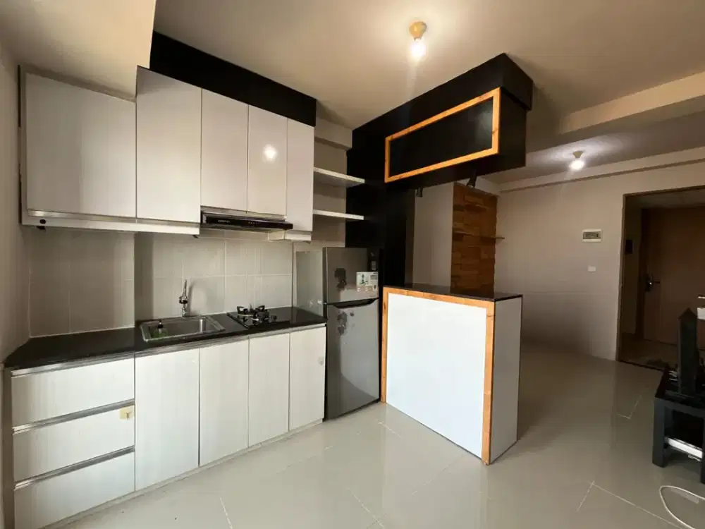 Dijual Apartemen Oak Tower B Lantai 18 – 2 Bedroom Full Furnish, Lantai Tinggi, Siap Huni & Strategis di Pulo Gadung