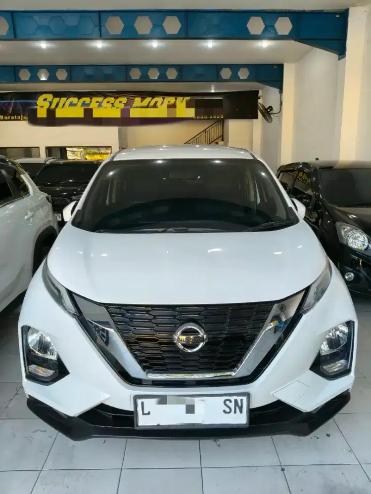 Nissan Livina VE 2019 Matic Putih Favorit