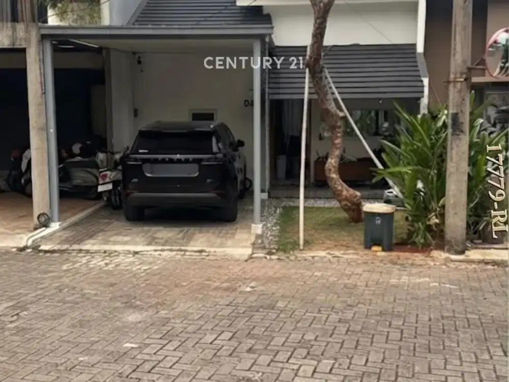 Dijual Rumah Baru Renovasi Row Jalan Luas