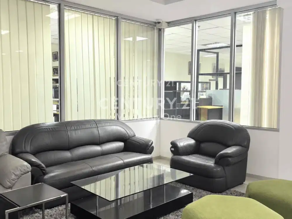 Office Space Luas Di Kawasan Strategis Menteng