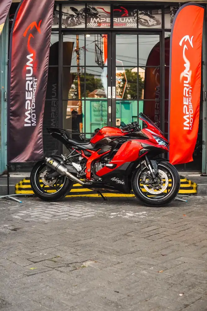 KAWASAKI ZX25R 2021 RED CHASIS