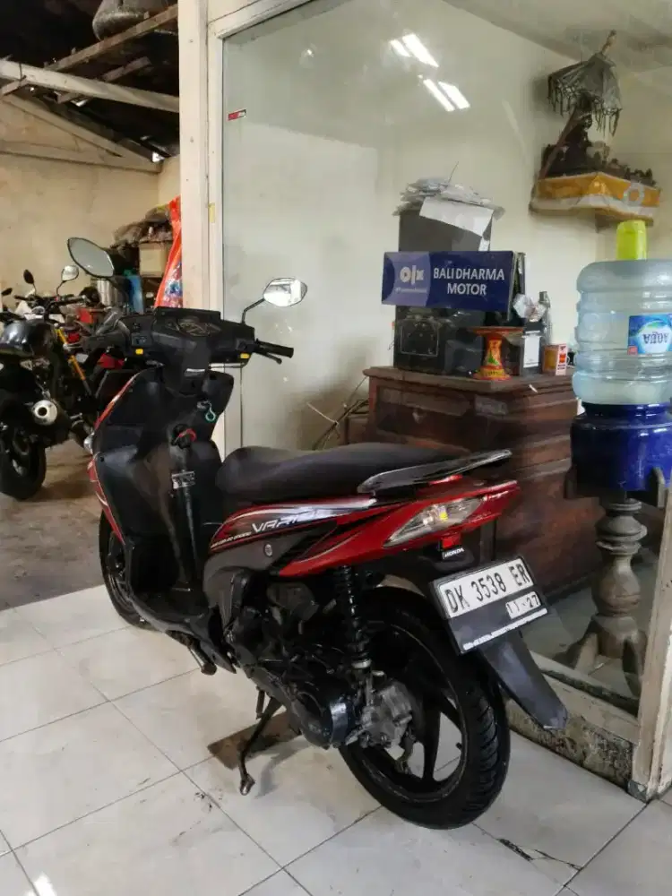 Honda Vario cw 2011 cash  bali dharma motor.