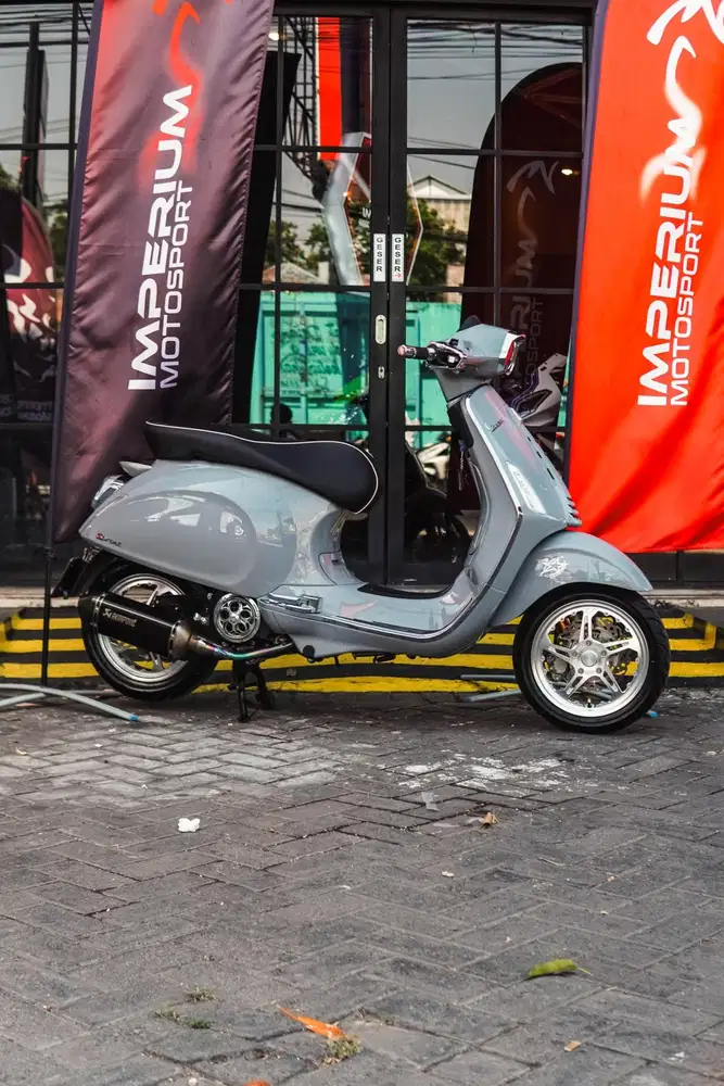 VESPA SPRINT 150 GREY 2025 FULL MODS