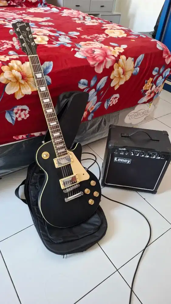gitar lespaul.1 set untuk pemula senar masih baru daadario ori uk 10