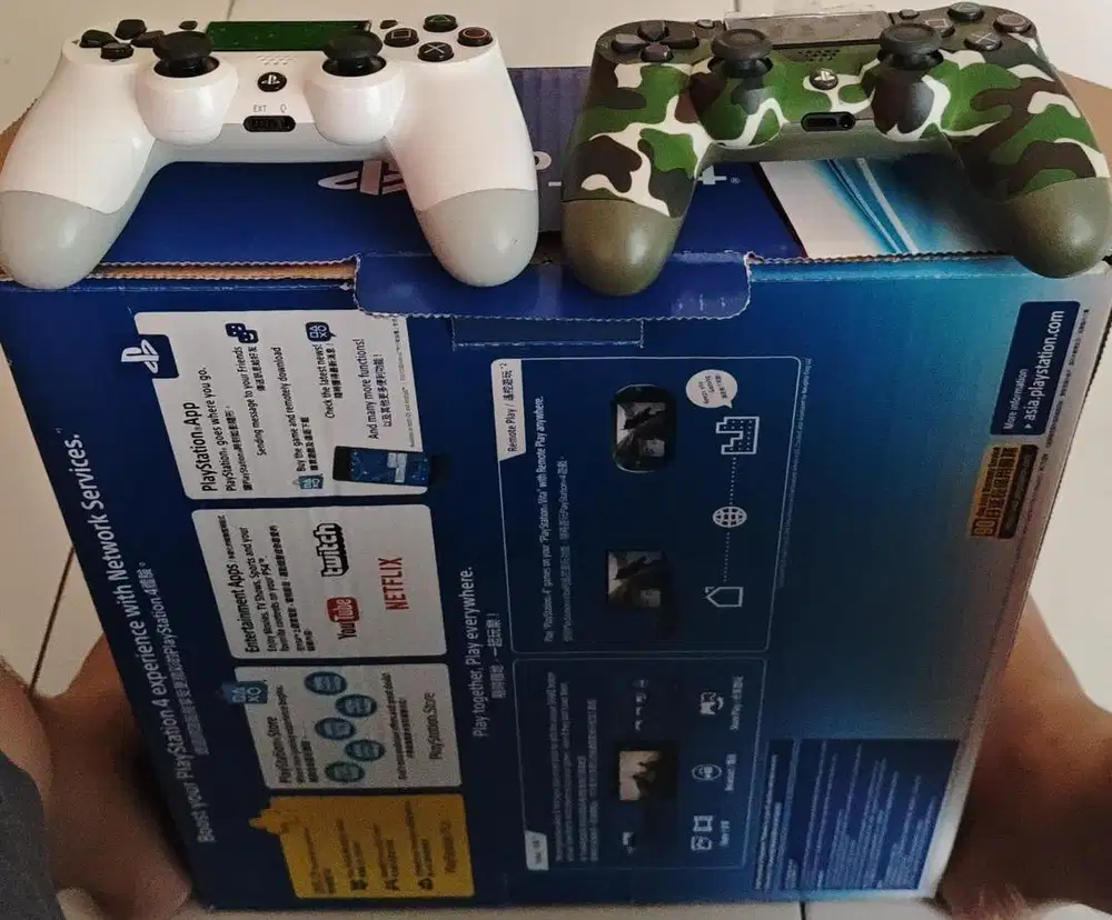 PlaysStation 4 H 500 GB 2 Stik