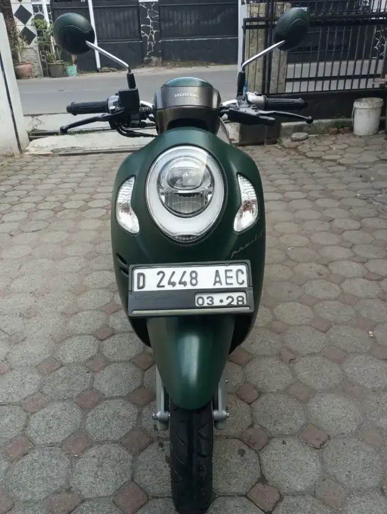 Honda Scoopy Prestige ISS Keyless THN 2023 Original Mulus Siap Pakai