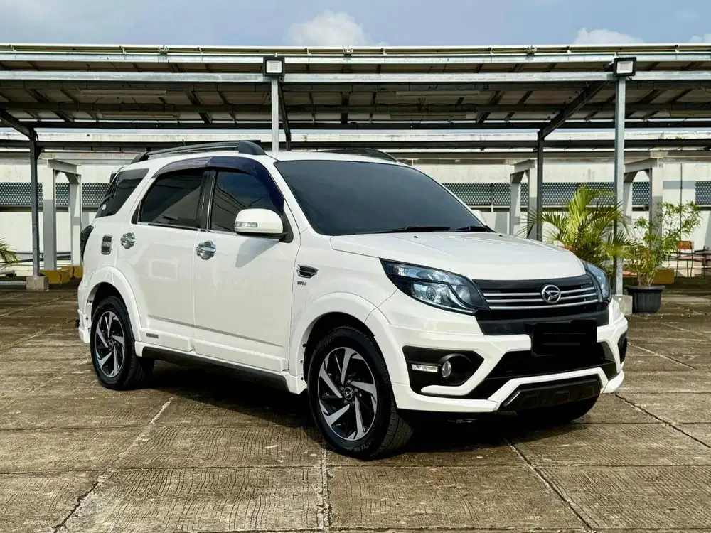 Daihatsu Terios R Adventure Automatic 2016