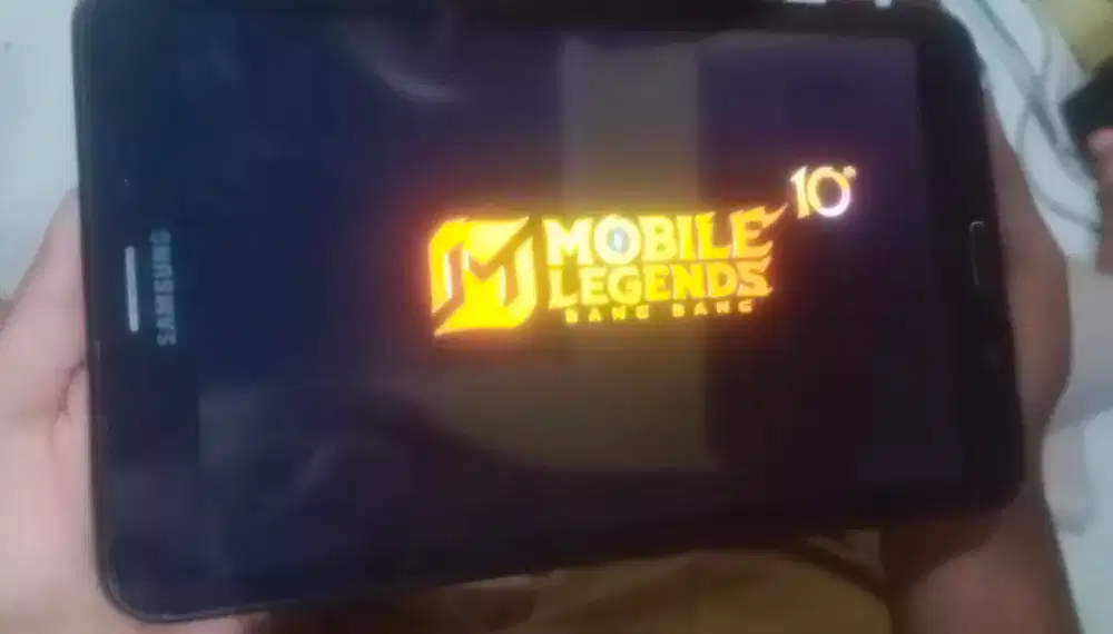Jual Samsung Galaxi Tab T4 Balck Masih Segel Belum Pernah Masuk Konter