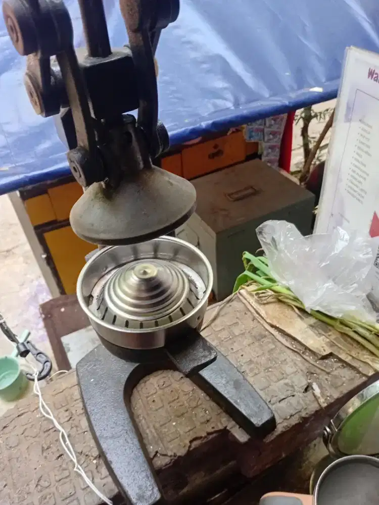 Perasan jeruk manual