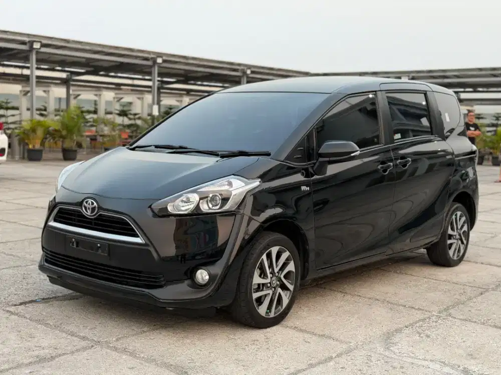 Toyota Sienta 2017 V 1.5 AT Plat F Bogor