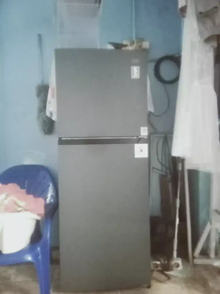 Kulkas merk gea dua pintu