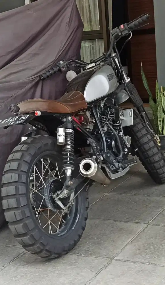 YAMAHA SCORPIO CUSTOM TRACKER/SCRAMBLER
(Build by Godspeed_eng & Co.)