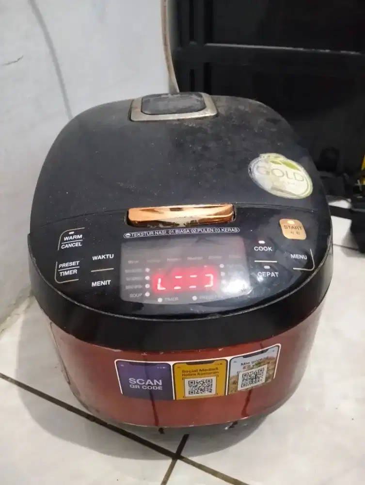 YONG MA DIGITAL RICE COOKER 2L
