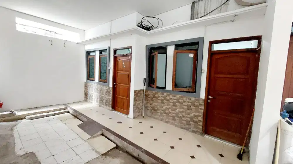 Disewakan rumah petak baru renovasi lokasi strategis dan bebas banjir