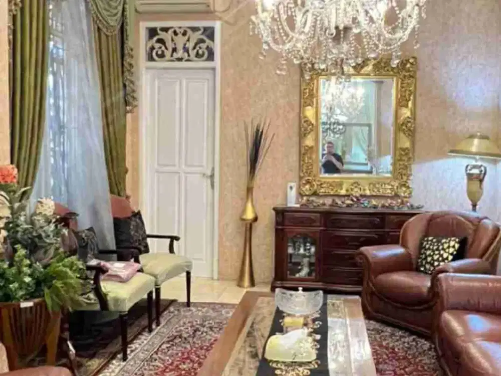 Dijual Rumah Mewah Halaman Luas Selangkah Tol Cibubur dan Cijago